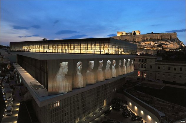Guardian: «Τα γλυπτά του Παρθενώνα πρέπει να βρίσκονται στο Μουσείο της Ακρόπολης - Οφείλουμε να τα επιστρέψουμε!» - Κυρίως Φωτογραφία - Gallery - Video