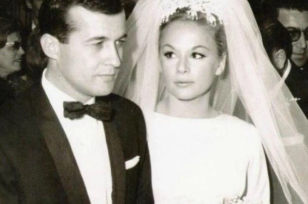 Vintage Story: Όταν η Αλίκη Βουγιουκλάκη παντρεύτηκε τον Δημήτρη Παπαμιχαήλ - Με τρεις διάσημους κουμπάρους & εκατοντάδες θαυμαστές στο γάμο της χρονιάς! (βίντεο)  - Κυρίως Φωτογραφία - Gallery - Video