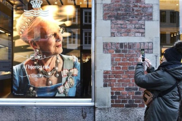 Βασίλισσα Μαργκρέτε της Δανίας: Οι πολίτες "αποχαιρετούν" την 83χρονη royal - Όλα έτοιμα για τη στέψη του Φρέντερικ (φωτό - βίντεο) - Κυρίως Φωτογραφία - Gallery - Video