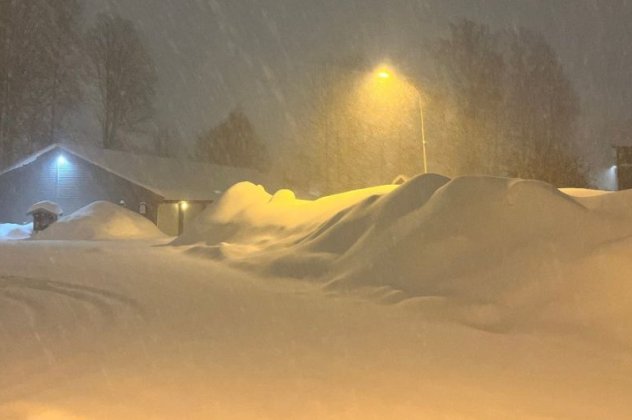 Νορβηγία: Σφοδρή χιονόπτωση πλήττει τη χώρα - Έκλεισε το αεροδρόμιο, προβλήματα στα ΜΜΜ (βίντεο) - Κυρίως Φωτογραφία - Gallery - Video