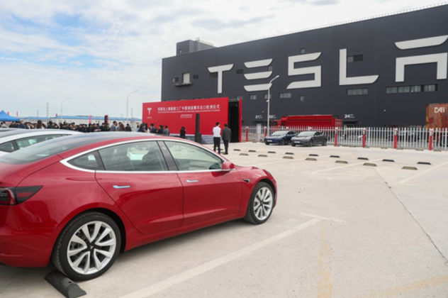 1 αυτοκίνητο το δευτερόλεπτο! Το εργοστάσιο της Tesla στην Σαγκάη παρήγαγε 947.000 οχήματα μέσα στο 2023 (βίντεο) - Κυρίως Φωτογραφία - Gallery - Video