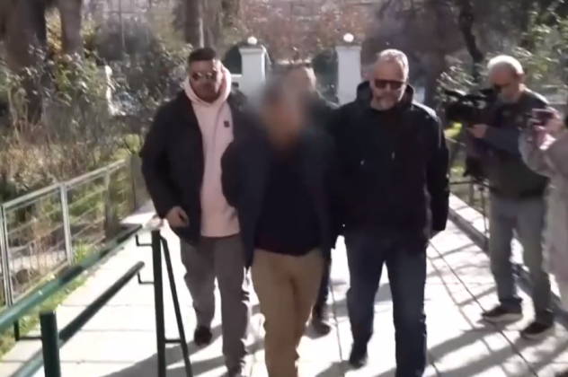 Βόλος: Τι υποστηρίζει ο πατέρας που σκότωσε τον κουνιάδο του όταν έμαθε ότι βίαζε την κόρη του – Η οικογένεια στο πλευρό του (βίντεο) - Κυρίως Φωτογραφία - Gallery - Video
