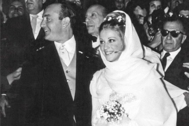 Vintage Pic: Η καλλονή Ζωή Λάσκαρη, νυφούλα! – Ο πρώτος της γάμος με τον Πέτρο Κουτουμάνο – Το άδοξο τέλος τους (φωτό) - Κυρίως Φωτογραφία - Gallery - Video