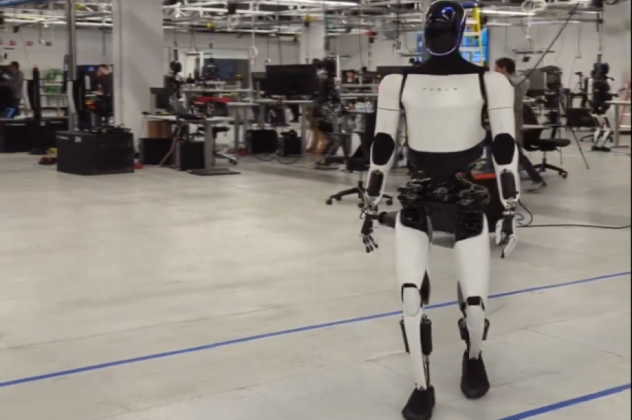 Έλον Μασκ, τρέλανέ μας με το ρομπότ σου: Δείτε βίντεο με τον Optimus να κάνει βόλτα στο εργαστήριο - Σε μία μέρα το είδαν 79 εκατ. φορές - Κυρίως Φωτογραφία - Gallery - Video