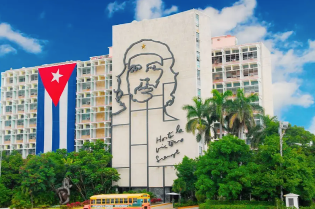 Ονειρεμένο ταξίδι 9 ημερών στην Κούβα…: Το κόσμημα στην θάλασσα της Καραϊβικής - Τα κινηματογραφικά τοπία & ο χορός στους δρόμους - Κυρίως Φωτογραφία - Gallery - Video