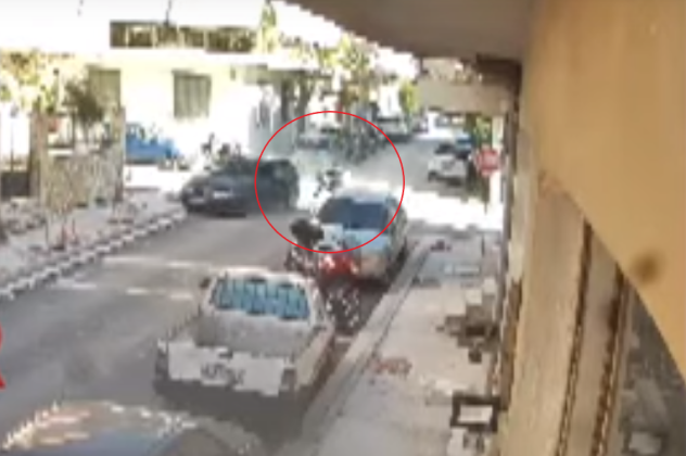 Τρομακτικό βίντεο από την Πάτρα: Αυτοκίνητο παραβιάζει το ΣΤΟΠ και χτυπά δικυκλιστή – Ο αναβάτης εκτινάσσεται στο αέρα  - Κυρίως Φωτογραφία - Gallery - Video