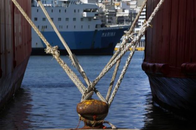 Μερική απαγόρευση απόπλου λόγω των ισχυρών ανέμων - Κυρίως Φωτογραφία - Gallery - Video