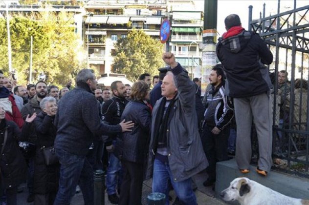 Mετατέθηκε για τις 12 Ιουνίου η δίκη των 35 μελών του ΠΑΜΕ - Κυρίως Φωτογραφία - Gallery - Video