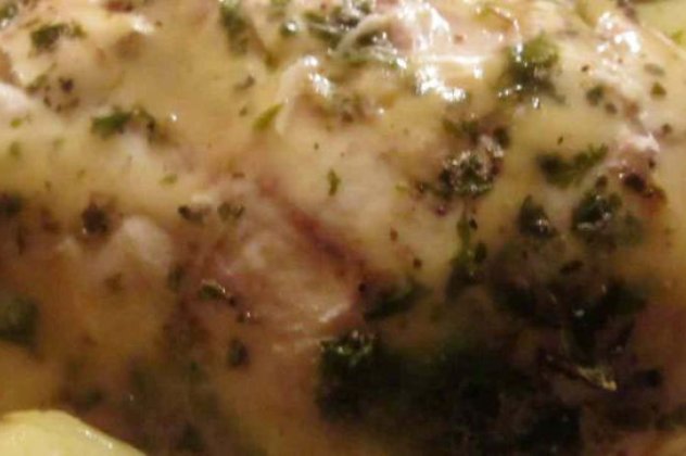 Στο oisyntagesmoy.gr - του Άκη μας βρήκα στήθος κοτόπουλου γεμιστό με πέστο μαϊντανού - κάσιους και λαχανικά - Κυρίως Φωτογραφία - Gallery - Video