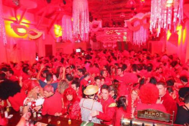 Πάτρα: Βάλτε τα κόκκινα και πάμε στον χορό! Απόψε ο «Κόκκινος Χορός» στο Ρίο - Κυρίως Φωτογραφία - Gallery - Video