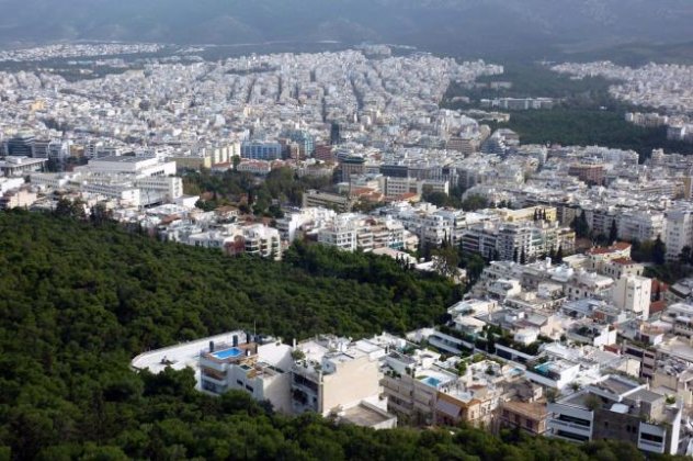 Νόμιμα όλα τα αυθαίρετα προ του 1975!  - Κυρίως Φωτογραφία - Gallery - Video