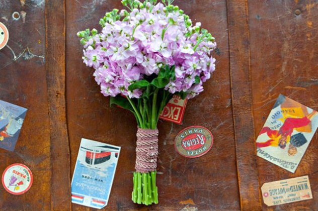 Στολίστε το σπίτι ανοιξιάτικα με λουλούδια από τη λαϊκή  - Κυρίως Φωτογραφία - Gallery - Video