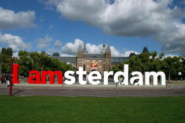 Η άνοιξη του Άμστερνταμ είναι γεμάτη πολύχρωμα ποδήλατα και υπέροχες τουλίπες (φωτογραφίες) - Κυρίως Φωτογραφία - Gallery - Video