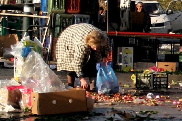 10,8% μείωσαν τα έξοδα τους τα νοικοκυριά - Η φτώχεια... απειλεί το 20,6% των Ελλήνων! - Κυρίως Φωτογραφία - Gallery - Video