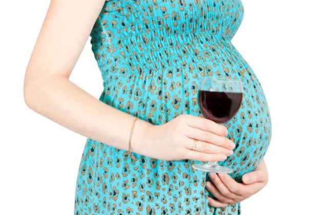 Έρευνα αποκαλύπτει πως η μέτρια κατανάλωση αλκοόλ στην εγκυμοσύνη δεν βλάπτει το έμβρυο!  - Κυρίως Φωτογραφία - Gallery - Video