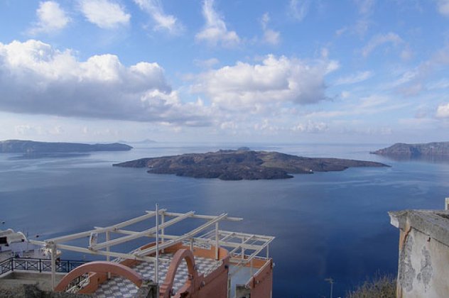 Έρευνα: ποια νησιά  προτιμούν οι Έλληνες για το καλοκαίρι του 2013 και ποια  οι ξένοι ταξιδιώτες στην Ελλάδα ανά εθνικότητα !  - Κυρίως Φωτογραφία - Gallery - Video