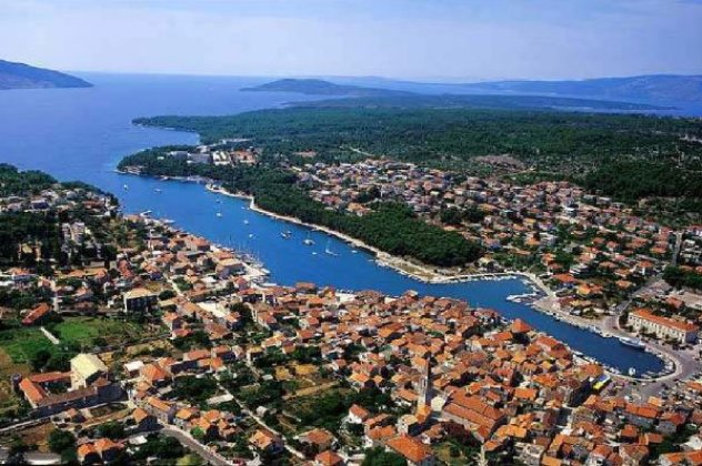 Quiz: Τι σχέση έχει η Κροατία με την Πάρο; Δείτε όλη την όμορφη ιστορία που συνδέει το κυκλαδίτικο νησί με την 28η χώρα της Ευρωπαϊκής Ένωσης - Κυρίως Φωτογραφία - Gallery - Video