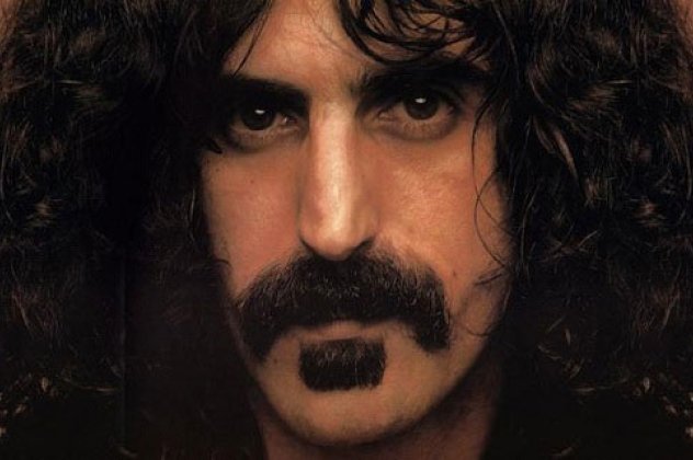 4 Δεκεμβρίου 1993 σίγησε η φωνή του Frank Zappa. Ας τον δούμε επί σκηνής, σε μία μεγάλη επιτυχία του, «Bobby Brown Goes Down» - Κυρίως Φωτογραφία - Gallery - Video