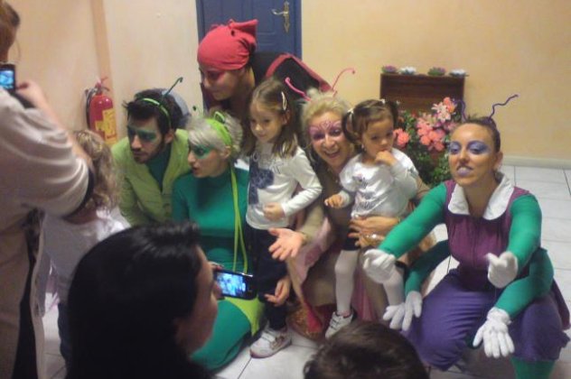 Το θέατρο Ρένα Βλαχοπούλου γιορτάζει μαζί με τα παιδιά - Κυρίως Φωτογραφία - Gallery - Video