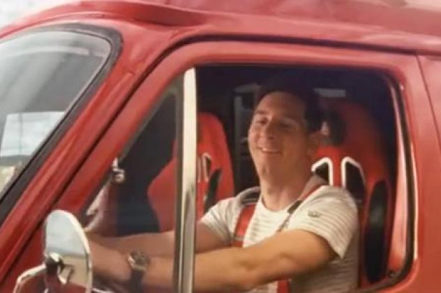 Ο Λιονέλ Μέσι έγινε και...οδηγός φορτηγού (βίντεο) - Κυρίως Φωτογραφία - Gallery - Video