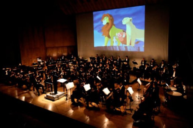 Disney in Concert: Χριστούγεν​να με τη μαγική μουσική των ταινιών του Ντίσνεϋ στο Μέγαρο Μουσικής - Κυρίως Φωτογραφία - Gallery - Video