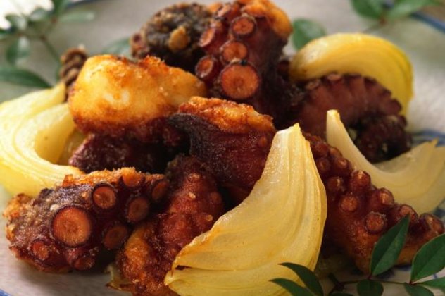 Χταπόδι τραγανό με μπαλσάμικο και μέλι από τον ταλαντούχο σεφ Άκη Πετρετζίκη! - Κυρίως Φωτογραφία - Gallery - Video