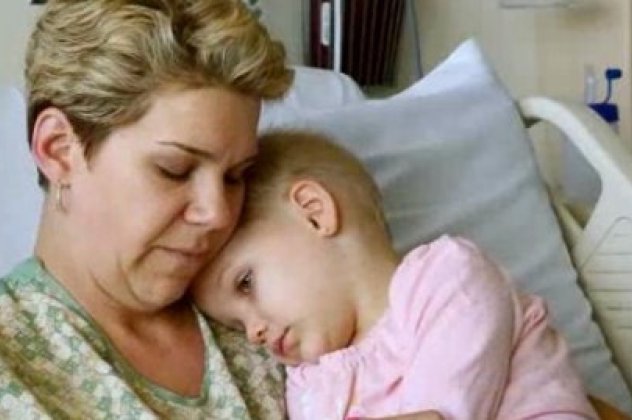 Story of the day: Μητέρα και η 3χρονη κόρη της καταπολεμούν μαζί τον καρκίνο!‏ (φωτό - βίντεο) - Κυρίως Φωτογραφία - Gallery - Video