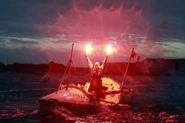 Topwoman η Μιλέν Πακέτ που διέσχισε με κουπί τον Ατλαντικό - 4.300km σε 129 ημέρες! (φωτό) - Κυρίως Φωτογραφία - Gallery - Video