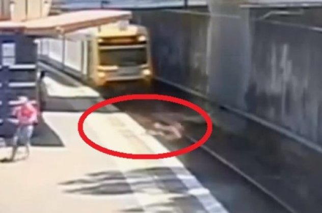 88χρονος έπεσε στις γραμμές του τρένου αλλά γλύτωσε στο...τσακ! (βίντεο) - Κυρίως Φωτογραφία - Gallery - Video