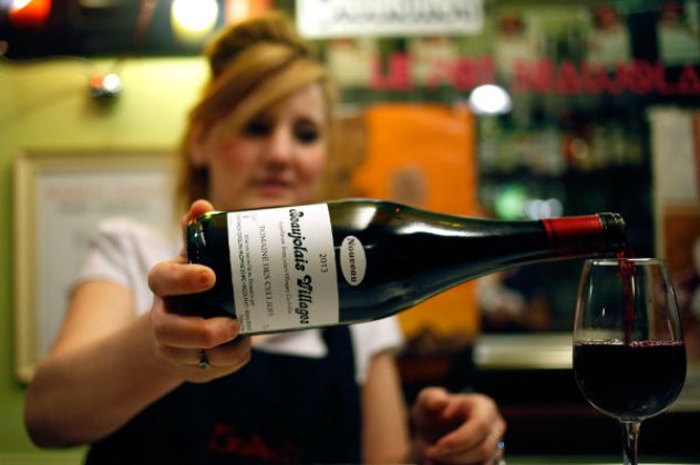 ''Le beaujolais nouveau est arrive'': Το δημοφιλέστατο κάθε τέτοια εποχή γαλλικό κρασί μόλις παρελήφθη! (φωτό) - Κυρίως Φωτογραφία - Gallery - Video