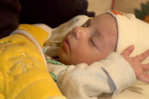 Story of the day: Αυτός είναι ο Γκάντι, το πρώτο μωρό χωρίς θρήσκευμα στο Λίβανο-Παιδί μιας σουνίτισας κι ενός σιίτη μουσουλμάνου - Κυρίως Φωτογραφία - Gallery - Video
