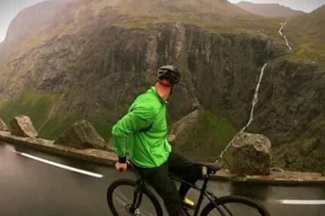 Ριψοκίνδυνος ποδηλάτης κατεβαίνει ένα βουνό...με την όπισθεν (βίντεο) - Κυρίως Φωτογραφία - Gallery - Video