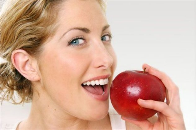 Ένα μήλο την ημέρα, τον γιατρό τον κάνει πέρα!‏ - Κυρίως Φωτογραφία - Gallery - Video