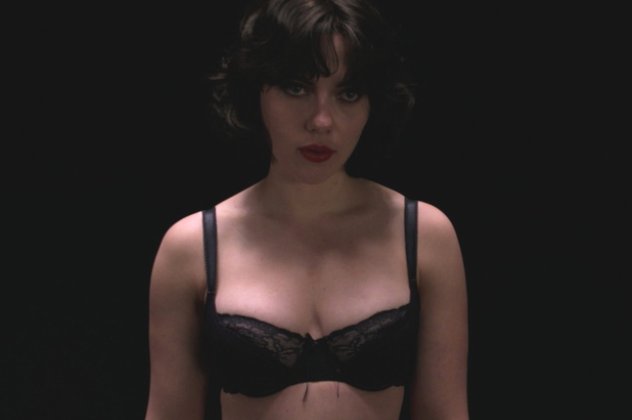 Όχι πια σεξ, μόνο Σκάρλετ! Λίγες εικόνες ακόμη από το «Under the Skin» του Τζόναθαν Γκλείζερ! (βίντεο) - Κυρίως Φωτογραφία - Gallery - Video