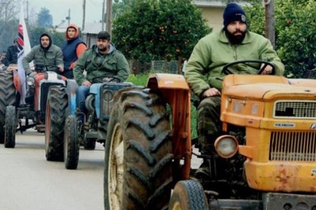 ''Ζεσταίνουν'' τα τρακτέρ τους και κατεβαίνουν σήμερα στην Αθήνα οι αγρότες για το συλλαλητήριο έξω από το υπουργείο Αγροτικής Ανάπτυξης!  - Κυρίως Φωτογραφία - Gallery - Video