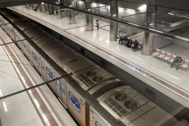 Το Μετρό αναζητά χορηγούς εταιρίες για να γίνουν «νονοί» και να δίνουν το όνομα τους στους σταθμούς  - Κυρίως Φωτογραφία - Gallery - Video
