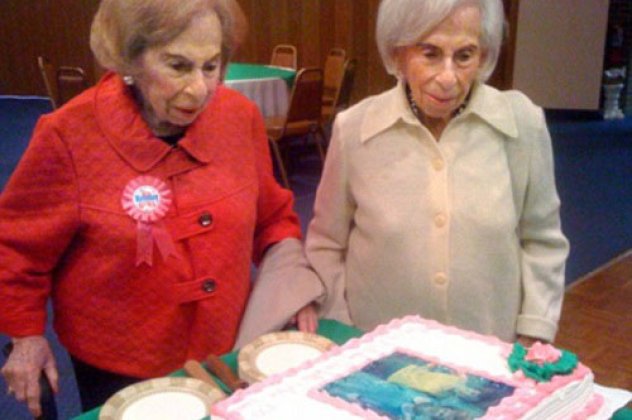 Οι γηραιότερες δίδυμες εν ζωή, έγιναν 103 χρόνων!   - Κυρίως Φωτογραφία - Gallery - Video