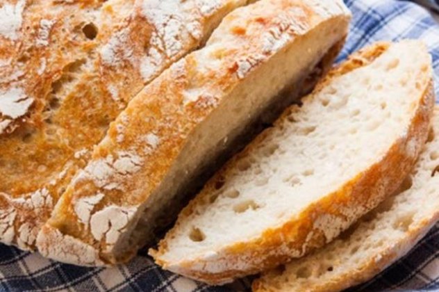 Μια εύκολη συνταγή για να φτιάξετε μόνοι σας ψωμί χωρίς ζύμωμα!  - Κυρίως Φωτογραφία - Gallery - Video