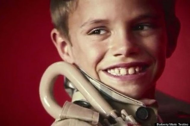 Romeo Beckham : από μικρός στα ... Βάσανα-12χρονο Μοντέλο της Burberry με αστρονομική αμοιβή - Κυρίως Φωτογραφία - Gallery - Video