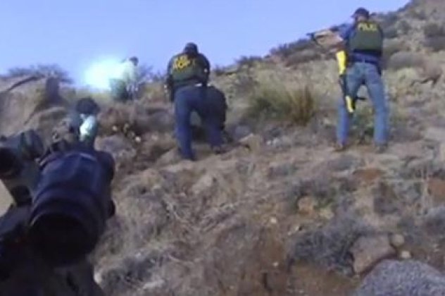Σοκαριστικό βίντεο - Στο φως η δολοφονία του 38χρονου James Boyd από αστυνομικούς στο Αλμπουκέρκι του Νέου Μεξικού!  - Κυρίως Φωτογραφία - Gallery - Video