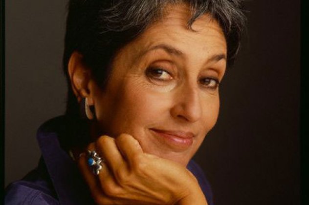 Joan Βaez: η τραγουδίστρια-σύμβολο της δημοκρατίας και των ανθρωπίνων δικαιωμάτων σήμερα κλείνει τα 72! Αφιέρωμα - Κυρίως Φωτογραφία - Gallery - Video