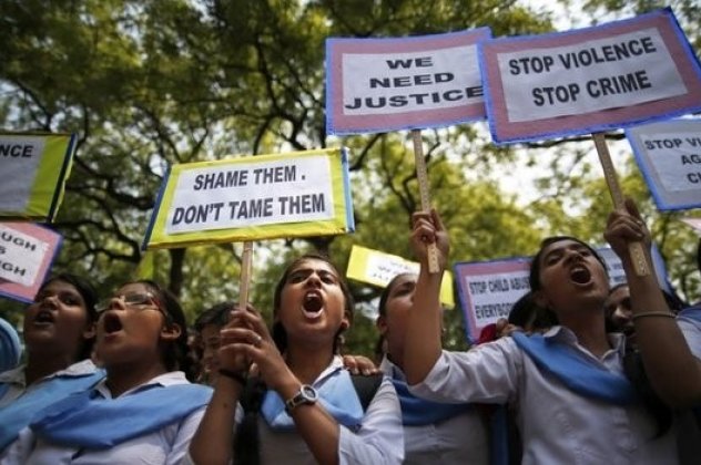 Βίασαν ομαδικά και κρέμασαν δύο ανήλικα κορίτσια!Η αβάσταχτη μοίρα των γυναικών στην Ινδία (φωτό & βίντεο) - Κυρίως Φωτογραφία - Gallery - Video