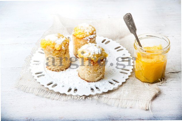 Τέλεια λεμονόπιτα με σιρόπι και απίστευτη κρέμα λεμόνι μας φτιάχνει για να γλυκαθούμε η σεφ Αργυρώ Μπαρμπαρίγου - Κυρίως Φωτογραφία - Gallery - Video