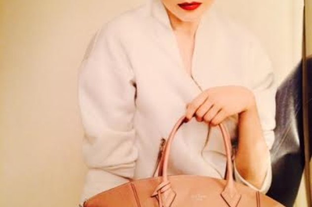 Αποκλειστικό: Η Νάντια Κοντογεώργη, η αγαπημένη σας πρωταγωνίστρια από το «Κάτω Παρτάλι» στη νέα καμπάνια του Louis Vuitton με μονόχρωμες τσάντες (φωτό) - Κυρίως Φωτογραφία - Gallery - Video