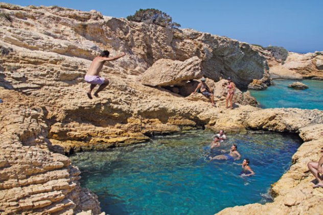 Greek Summer : Κουφονήσια με παραλίες για καλλιστεία, με φαγητό καπετανέικο, με νερά να «κουφαίνεσαι», με Κυκλαδίτικη χαλαρότητα και αέρα αναζωογονητικό - Φύγαμε!!!  - Κυρίως Φωτογραφία - Gallery - Video