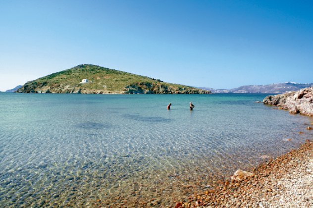 Greek Summer Dream: Πάτμος - Αγιε μου Ιωάννη αποκάλυψε στους κοσμικούς ότι όσοι και να έρθουν ή καταπλεύσουν σκαφάτοι, θα παραμείνω καλλονή αμόλυντη και παρθένα!  - Κυρίως Φωτογραφία - Gallery - Video