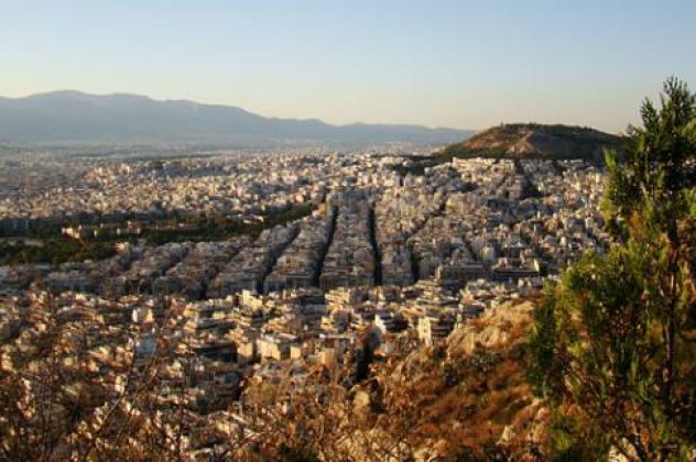 Λυκαβηττός: Σας πάμε βόλτες στο ψηλότερο σημείο της Αθήνας μέσα στα πεύκα και σε απόκρυφα μονοπάτια - Κυρίως Φωτογραφία - Gallery - Video
