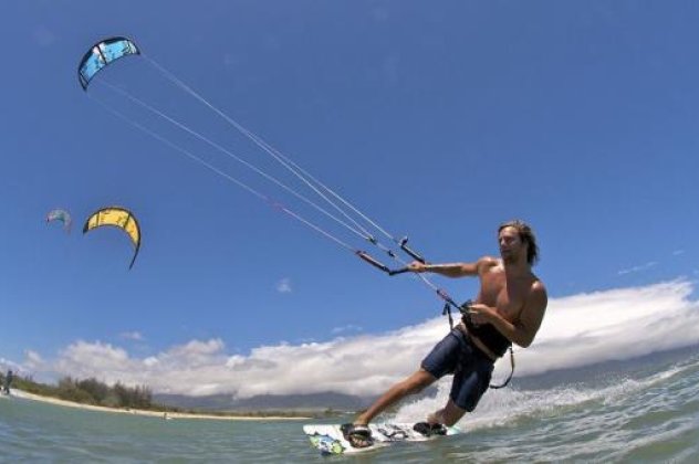 Εσείς πόσα γνωρίζετε για το Kitesurf; Μάθετε εδώ όλα όσα χρειάζεται για το watersport που κερδίζει όλο και περισσότερους fans στη χώρα μας! (βίντεο) - Κυρίως Φωτογραφία - Gallery - Video