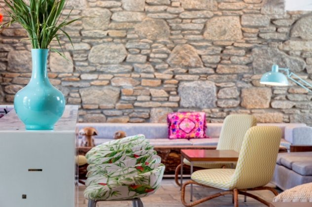 Good news: Το Mykonos Theoxenia το αγαπημένο ξενοδοχείο της Jackie O και της Grace Kelly υποδέχεται τους επισκέπτες του με ανανεωμένη εμφάνιση και διακρίσεις - Κυρίως Φωτογραφία - Gallery - Video