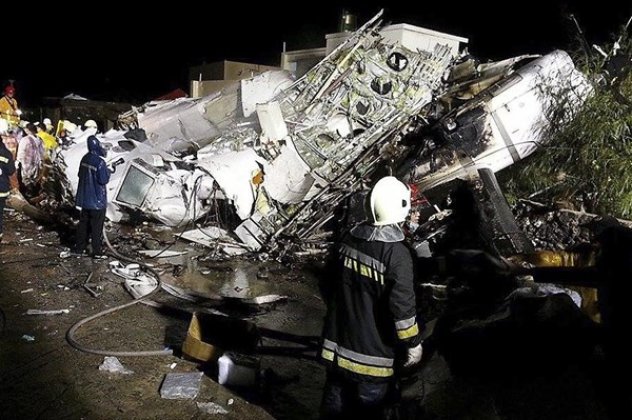 Νέα αεροπορική τραγωδία: Αεροπλάνο στην Ταϊβάν συνετρίβη κατά τη διάρκεια αναγκαστικής προσγείωσης-47 νεκροί και 11 τραυματίες-Live εικόνα! - Κυρίως Φωτογραφία - Gallery - Video